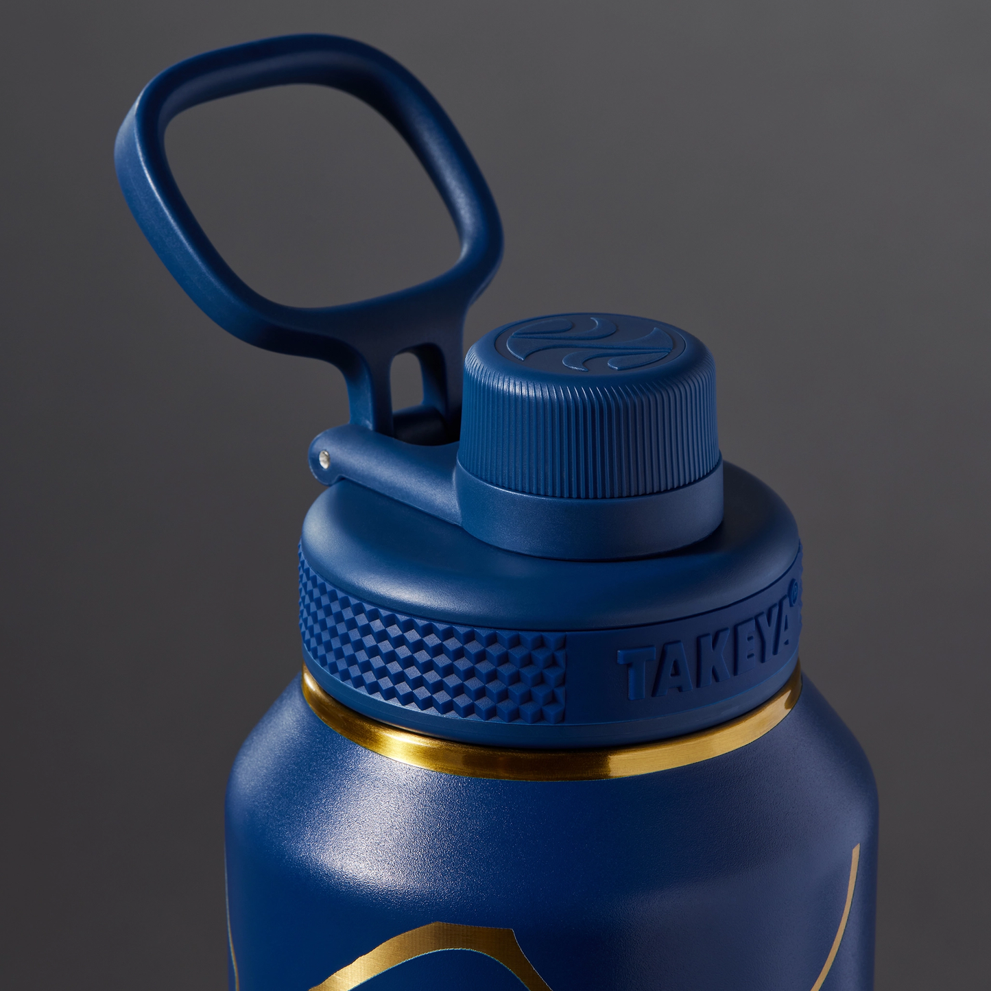 kintsugi-water-bottle-with-spout-lid-y0 51390-TK_HO25_Kintsugi_Takeya9266.png