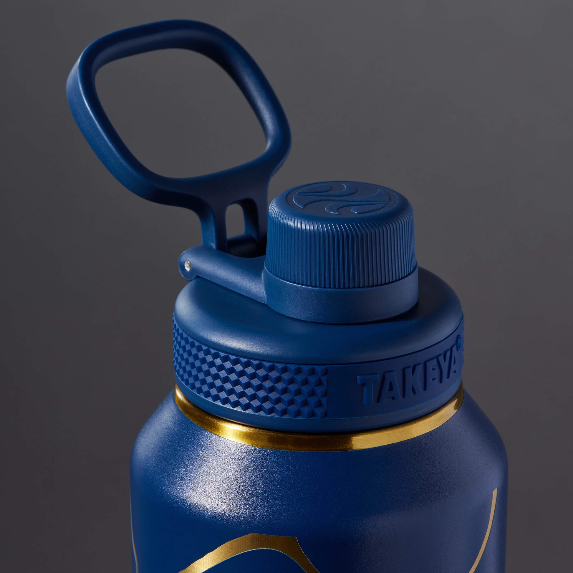 kintsugi-water-bottle-with-spout-lid-y0 51390-TK_HO25_Kintsugi_Takeya9266.png